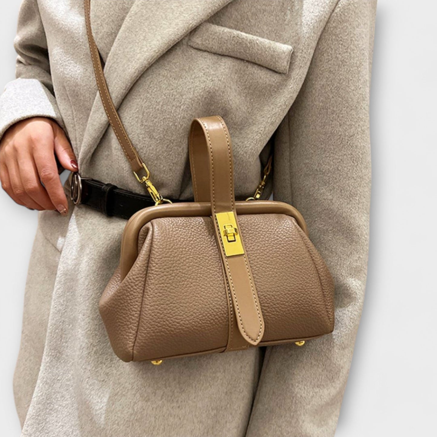 Nora. - Retro Tasche