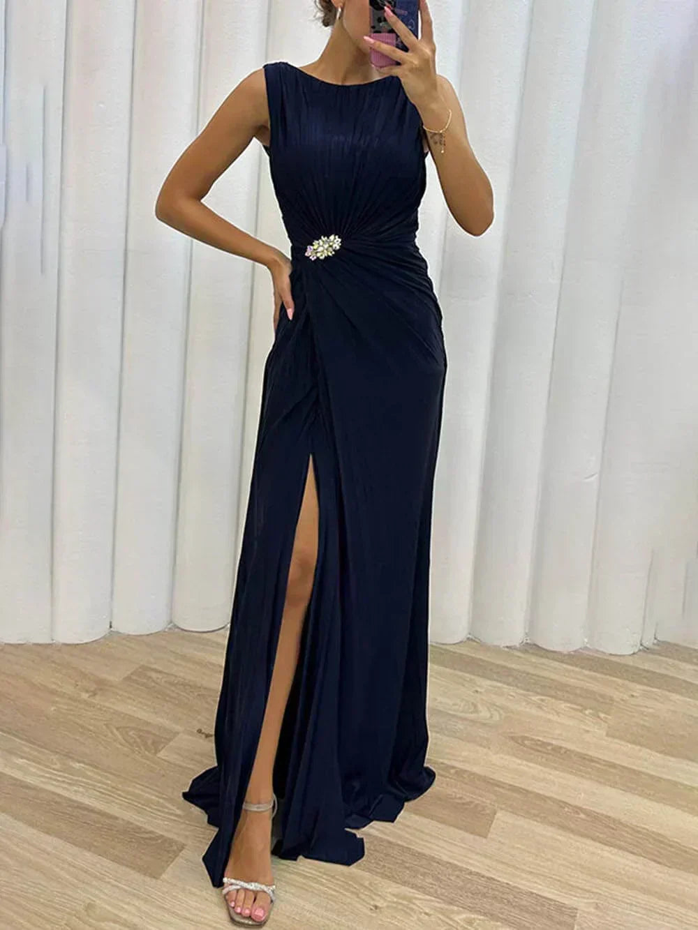 Davina - Langes plissiertes Abendkleid