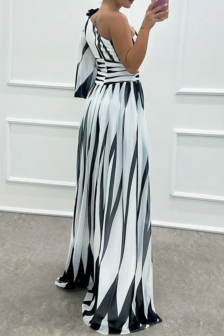 Shiloh - Elegantes langes gestreiftes Kleid mit einem Träger