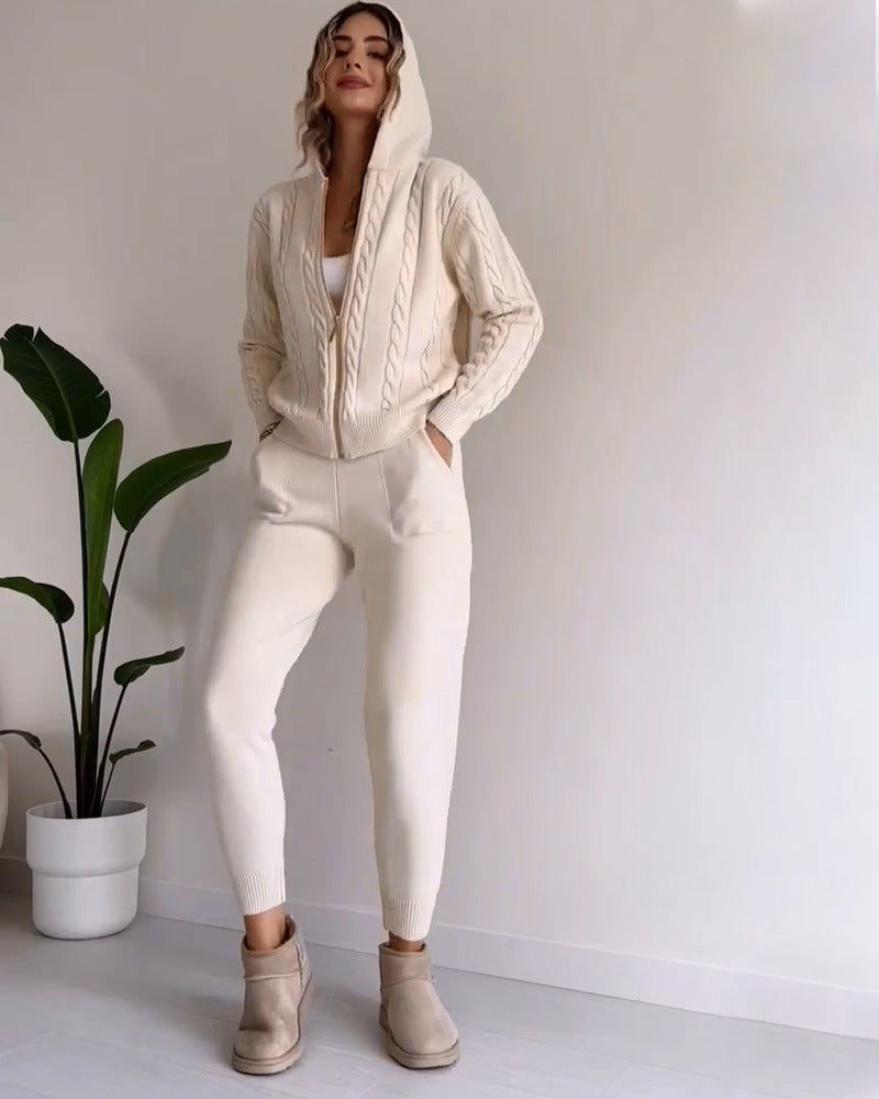 Ania - Zwei-Teile Twist-Jacquard Casual Set