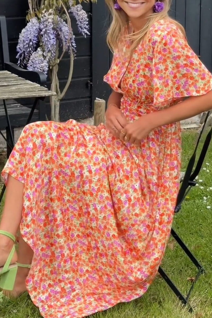 Sandra Elegantes Langarmkleid mit V-Ausschnitt
