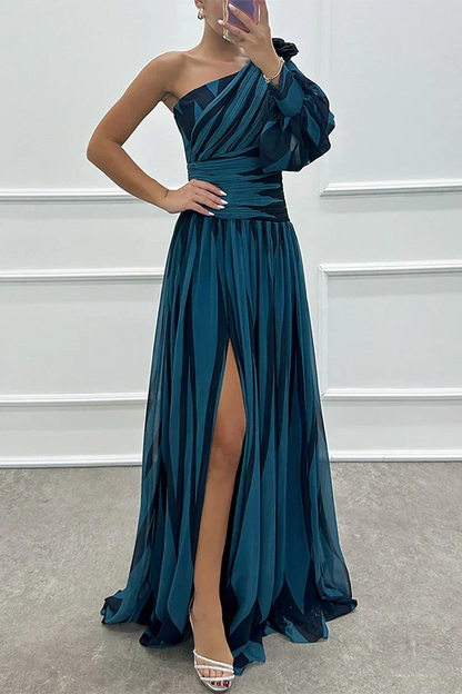 Shiloh - Elegantes langes gestreiftes Kleid mit einem Träger