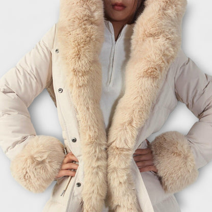 Loa - Gepolsterter Premium-Mantel